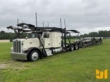 Main image Peterbilt 389